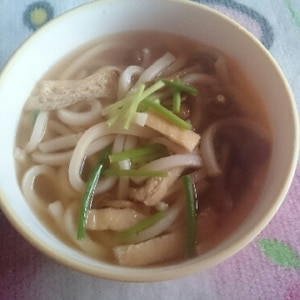 なめこと油揚げの温うどん